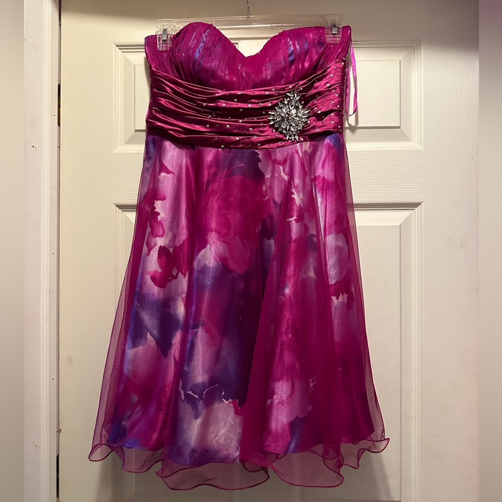 Brand new pink cache dress